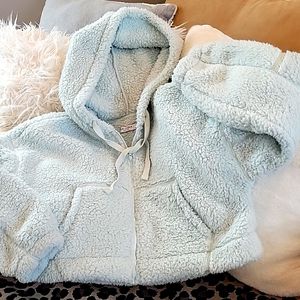 Arizona Jean Co. Boucle Hoodie Junior's Size M